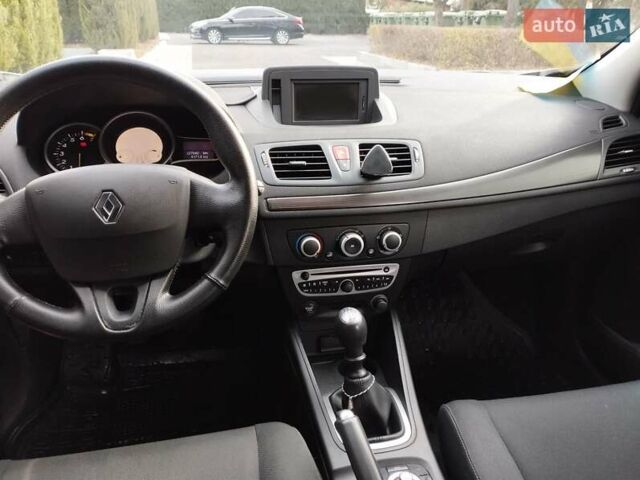 Білий Рено Меган, об'ємом двигуна 1.6 л та пробігом 227 тис. км за 6500 $, фото 23 на Automoto.ua