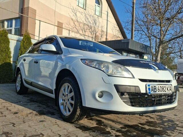Білий Рено Меган, об'ємом двигуна 1.6 л та пробігом 212 тис. км за 6500 $, фото 13 на Automoto.ua