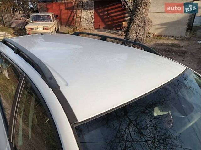 Білий Рено Меган, об'ємом двигуна 1.6 л та пробігом 201 тис. км за 5299 $, фото 18 на Automoto.ua