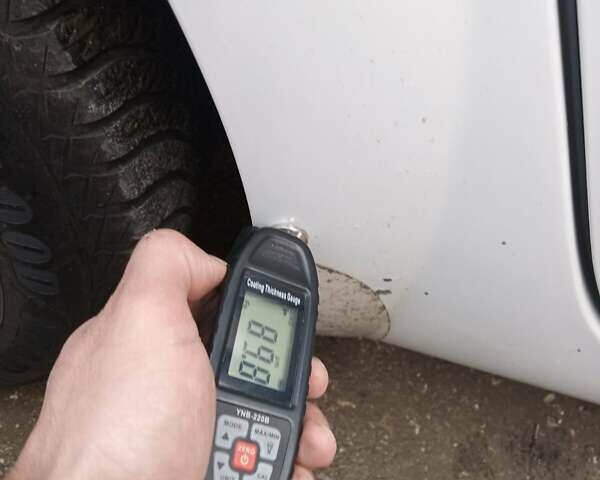 Білий Рено Меган, об'ємом двигуна 1.6 л та пробігом 201 тис. км за 5199 $, фото 53 на Automoto.ua