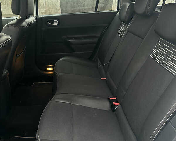 Білий Рено Меган, об'ємом двигуна 1.87 л та пробігом 308 тис. км за 4900 $, фото 6 на Automoto.ua