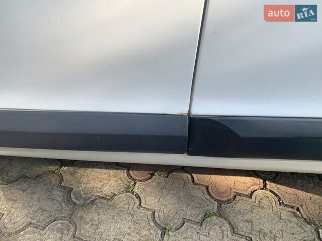 Белый Рено Меган, объемом двигателя 1.46 л и пробегом 210 тыс. км за 6300 $, фото 5 на Automoto.ua