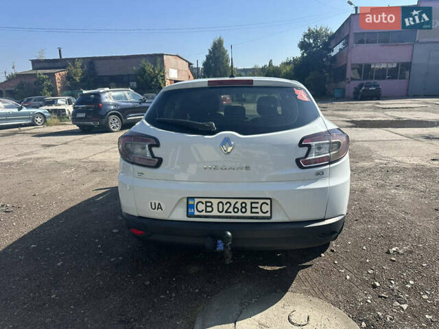 Белый Рено Меган, объемом двигателя 1.46 л и пробегом 339 тыс. км за 5300 $, фото 12 на Automoto.ua
