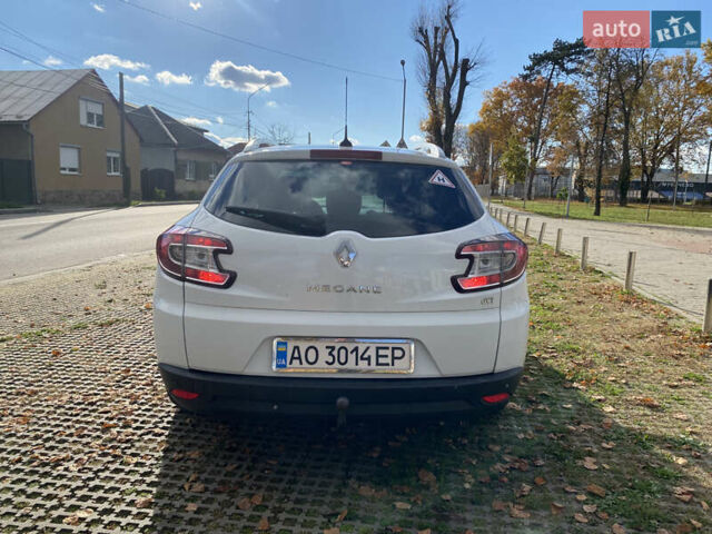 Белый Рено Меган, объемом двигателя 1.5 л и пробегом 270 тыс. км за 6950 $, фото 5 на Automoto.ua