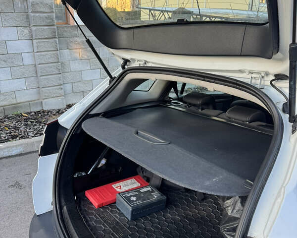 Белый Рено Меган, объемом двигателя 1.46 л и пробегом 298 тыс. км за 6200 $, фото 62 на Automoto.ua