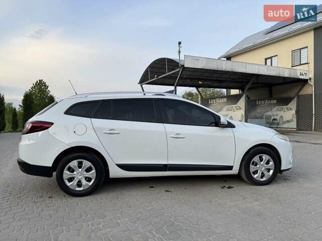 Белый Рено Меган, объемом двигателя 1.46 л и пробегом 316 тыс. км за 6500 $, фото 16 на Automoto.ua