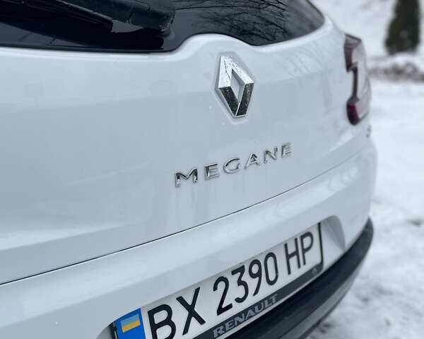 Белый Рено Меган, объемом двигателя 1.46 л и пробегом 289 тыс. км за 5999 $, фото 14 на Automoto.ua