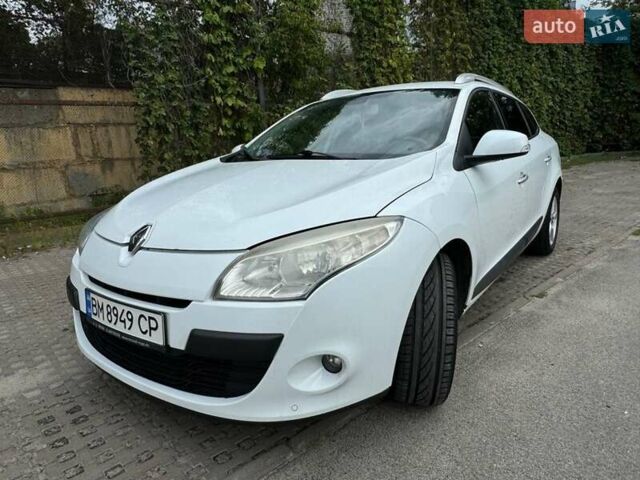 Белый Рено Меган, объемом двигателя 2 л и пробегом 245 тыс. км за 7800 $, фото 9 на Automoto.ua