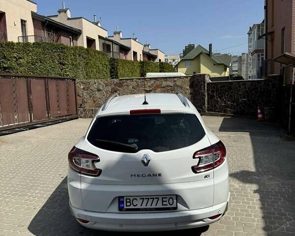 Білий Рено Меган, об'ємом двигуна 2 л та пробігом 230 тис. км за 7600 $, фото 4 на Automoto.ua