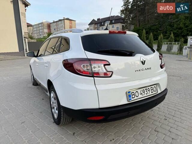 Белый Рено Меган, объемом двигателя 1.46 л и пробегом 316 тыс. км за 6500 $, фото 7 на Automoto.ua