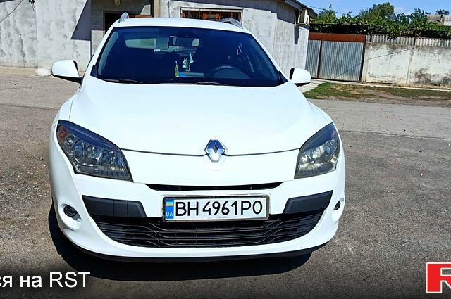 Білий Рено Меган, об'ємом двигуна 1.5 л та пробігом 0 тис. км за 5500 $, фото 5 на Automoto.ua