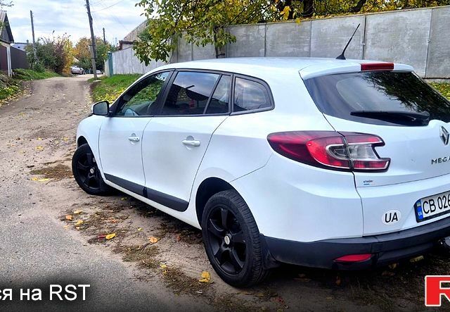 Белый Рено Меган, объемом двигателя 1.5 л и пробегом 200 тыс. км за 6999 $, фото 2 на Automoto.ua