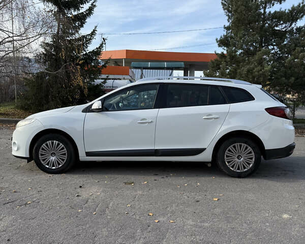 Білий Рено Меган, об'ємом двигуна 1.5 л та пробігом 363 тис. км за 5700 $, фото 3 на Automoto.ua