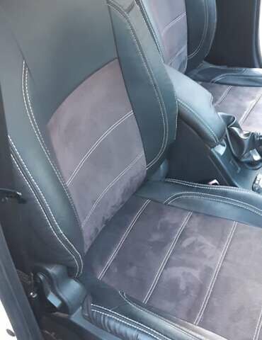 Белый Рено Меган, объемом двигателя 1.5 л и пробегом 197 тыс. км за 7400 $, фото 10 на Automoto.ua