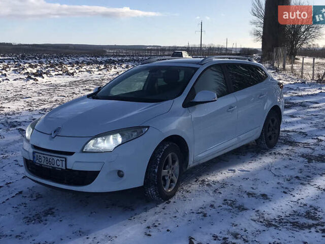 Белый Рено Меган, объемом двигателя 1.87 л и пробегом 211 тыс. км за 6800 $, фото 6 на Automoto.ua