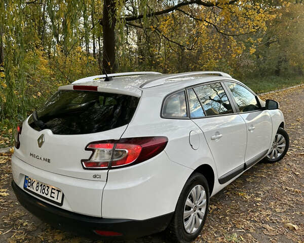 Белый Рено Меган, объемом двигателя 1.5 л и пробегом 257 тыс. км за 5250 $, фото 28 на Automoto.ua