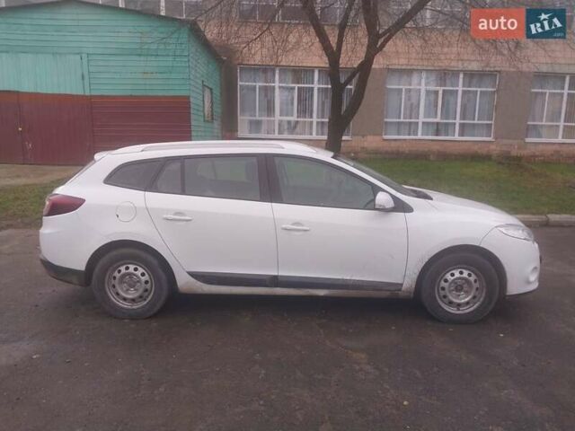Білий Рено Меган, об'ємом двигуна 1.46 л та пробігом 270 тис. км за 7000 $, фото 8 на Automoto.ua