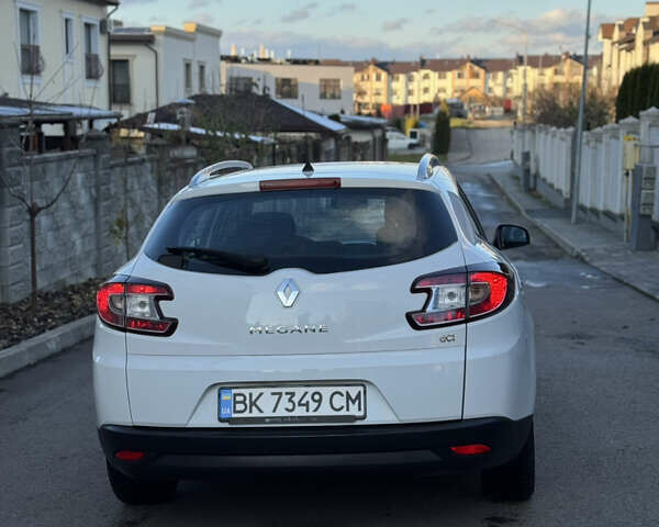 Белый Рено Меган, объемом двигателя 1.46 л и пробегом 298 тыс. км за 6200 $, фото 22 на Automoto.ua