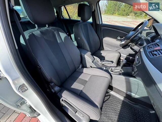 Белый Рено Меган, объемом двигателя 1.87 л и пробегом 216 тыс. км за 7850 $, фото 11 на Automoto.ua