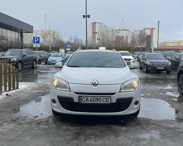 Білий Рено Меган, об'ємом двигуна 1.46 л та пробігом 238 тис. км за 8000 $, фото 3 на Automoto.ua