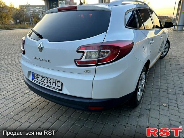 Белый Рено Меган, объемом двигателя 1.5 л и пробегом 240 тыс. км за 7499 $, фото 5 на Automoto.ua