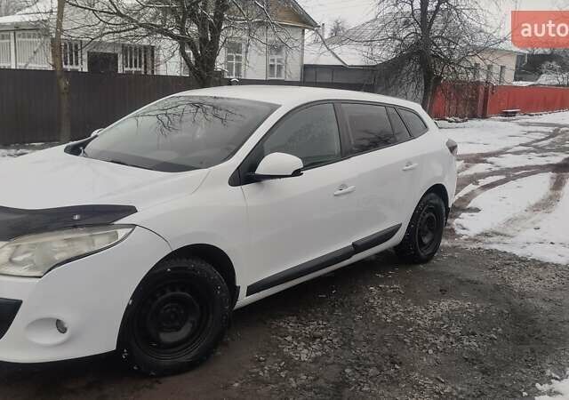 Белый Рено Меган, объемом двигателя 1.46 л и пробегом 320 тыс. км за 5800 $, фото 6 на Automoto.ua