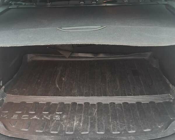 Белый Рено Меган, объемом двигателя 1.46 л и пробегом 298 тыс. км за 6700 $, фото 6 на Automoto.ua