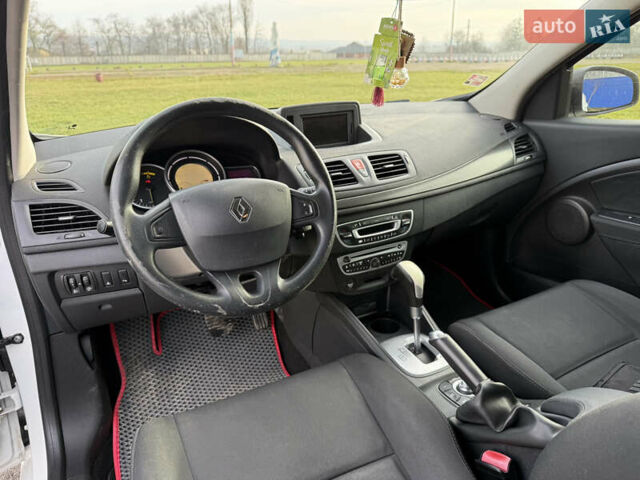 Белый Рено Меган, объемом двигателя 1.46 л и пробегом 299 тыс. км за 6200 $, фото 37 на Automoto.ua