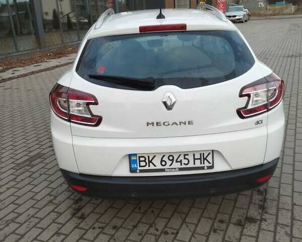 Білий Рено Меган, об'ємом двигуна 1.46 л та пробігом 203 тис. км за 6999 $, фото 1 на Automoto.ua