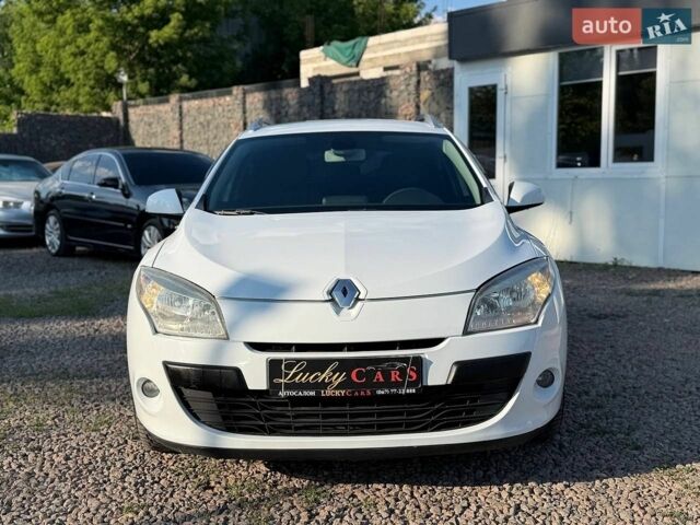 Білий Рено Меган, об'ємом двигуна 1.46 л та пробігом 231 тис. км за 6200 $, фото 2 на Automoto.ua