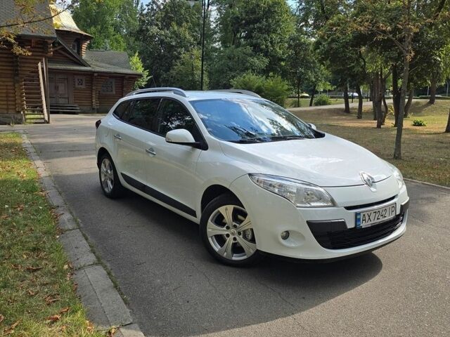 Білий Рено Меган, об'ємом двигуна 1.6 л та пробігом 164 тис. км за 6950 $, фото 6 на Automoto.ua