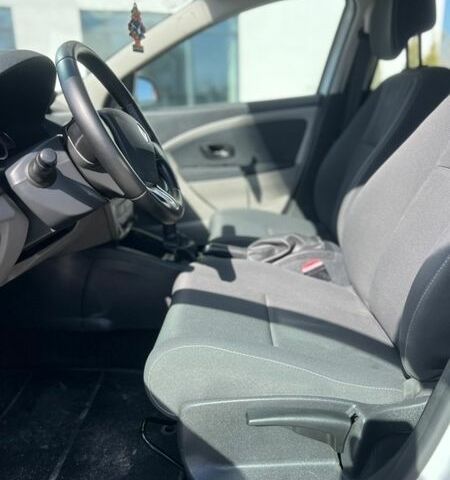 Белый Рено Меган, объемом двигателя 1.46 л и пробегом 209 тыс. км за 6800 $, фото 24 на Automoto.ua