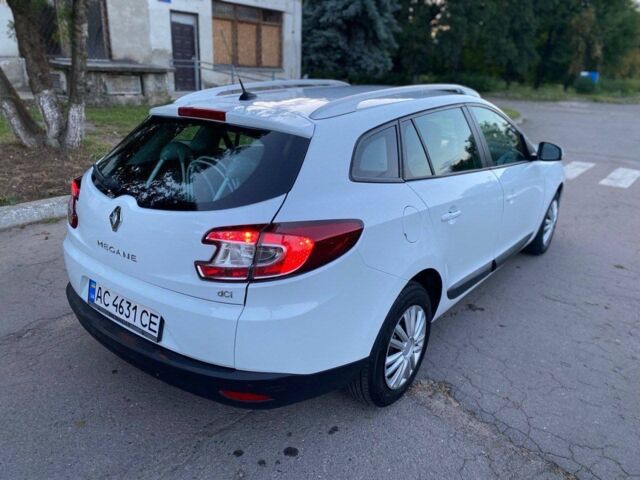 Білий Рено Меган, об'ємом двигуна 1.5 л та пробігом 0 тис. км за 7500 $, фото 15 на Automoto.ua