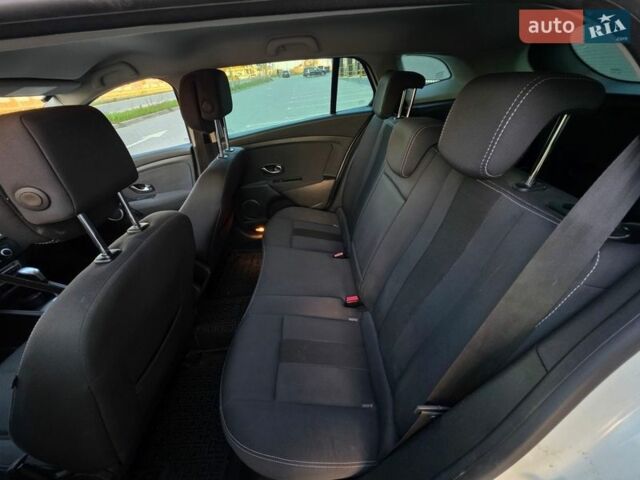 Белый Рено Меган, объемом двигателя 1.5 л и пробегом 199 тыс. км за 6899 $, фото 23 на Automoto.ua