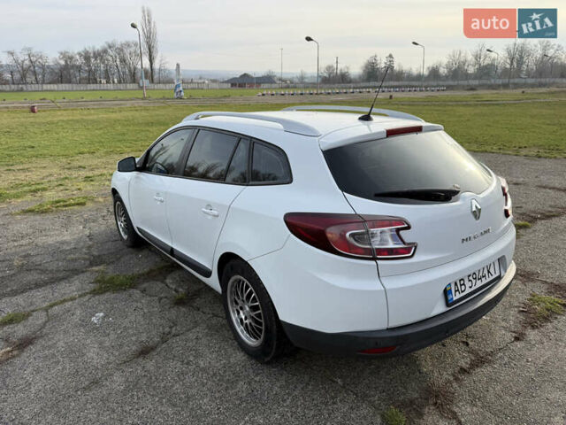 Белый Рено Меган, объемом двигателя 1.46 л и пробегом 299 тыс. км за 6200 $, фото 13 на Automoto.ua