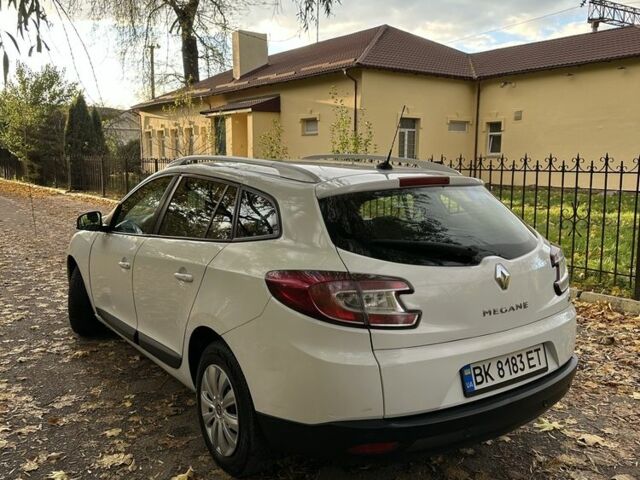 Білий Рено Меган, об'ємом двигуна 1.5 л та пробігом 257 тис. км за 5250 $, фото 3 на Automoto.ua