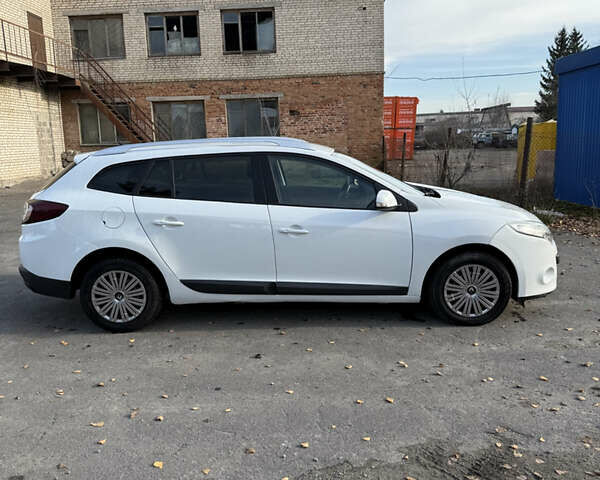Білий Рено Меган, об'ємом двигуна 1.5 л та пробігом 363 тис. км за 5700 $, фото 4 на Automoto.ua