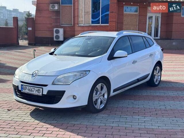 Белый Рено Меган, объемом двигателя 1.87 л и пробегом 216 тыс. км за 7850 $, фото 3 на Automoto.ua