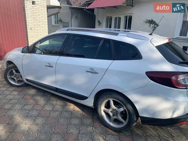 Белый Рено Меган, объемом двигателя 1.46 л и пробегом 210 тыс. км за 6300 $, фото 20 на Automoto.ua