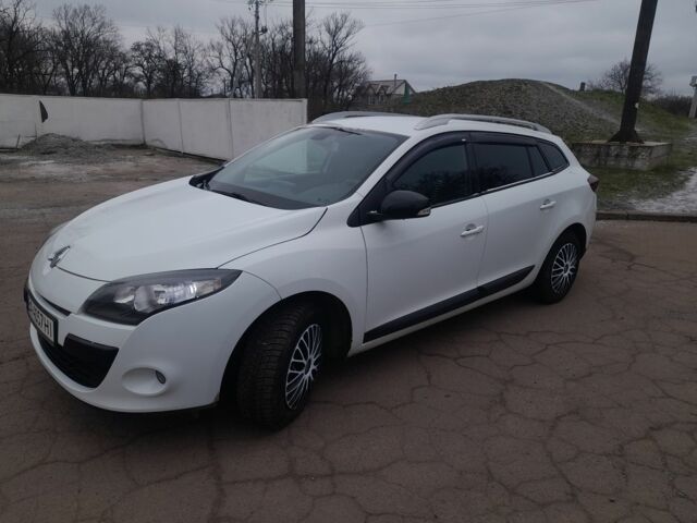 Білий Рено Меган, об'ємом двигуна 1.5 л та пробігом 330 тис. км за 6500 $, фото 1 на Automoto.ua