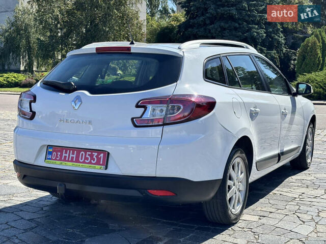 Белый Рено Меган, объемом двигателя 1.6 л и пробегом 259 тыс. км за 7700 $, фото 6 на Automoto.ua