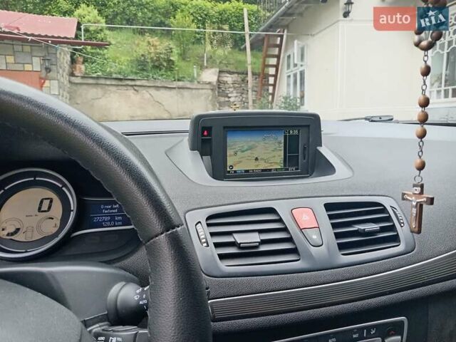 Белый Рено Меган, объемом двигателя 1.5 л и пробегом 272 тыс. км за 7950 $, фото 7 на Automoto.ua