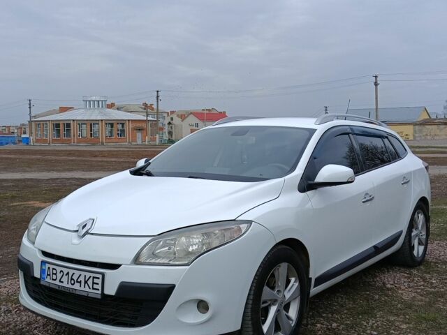 Білий Рено Меган, об'ємом двигуна 1.5 л та пробігом 230 тис. км за 6000 $, фото 3 на Automoto.ua