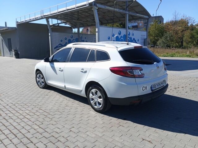 Білий Рено Меган, об'ємом двигуна 1.5 л та пробігом 325 тис. км за 6800 $, фото 1 на Automoto.ua
