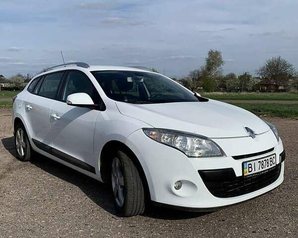 Белый Рено Меган, объемом двигателя 1.46 л и пробегом 270 тыс. км за 6200 $, фото 9 на Automoto.ua