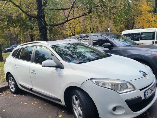 Білий Рено Меган, об'ємом двигуна 1.5 л та пробігом 400 тис. км за 5300 $, фото 3 на Automoto.ua
