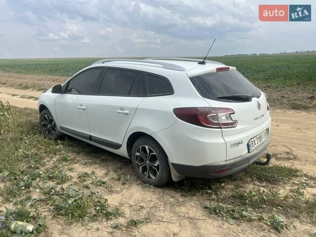 Белый Рено Меган, объемом двигателя 1.46 л и пробегом 280 тыс. км за 7400 $, фото 4 на Automoto.ua