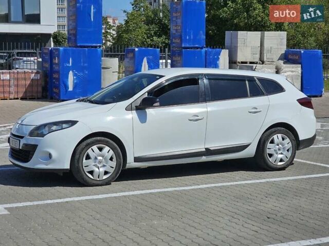 Білий Рено Меган, об'ємом двигуна 1.46 л та пробігом 231 тис. км за 7000 $, фото 9 на Automoto.ua