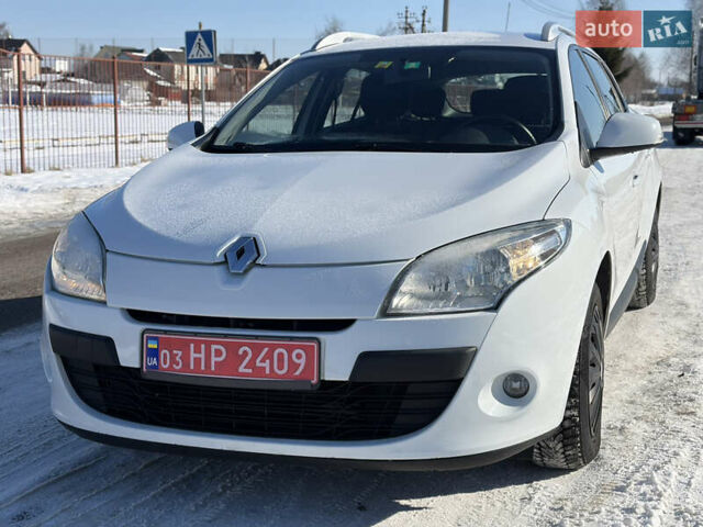 Білий Рено Меган, об'ємом двигуна 1.5 л та пробігом 238 тис. км за 6699 $, фото 12 на Automoto.ua