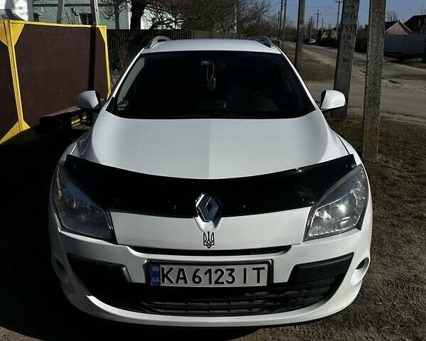 Білий Рено Меган, об'ємом двигуна 1.5 л та пробігом 292 тис. км за 5950 $, фото 17 на Automoto.ua